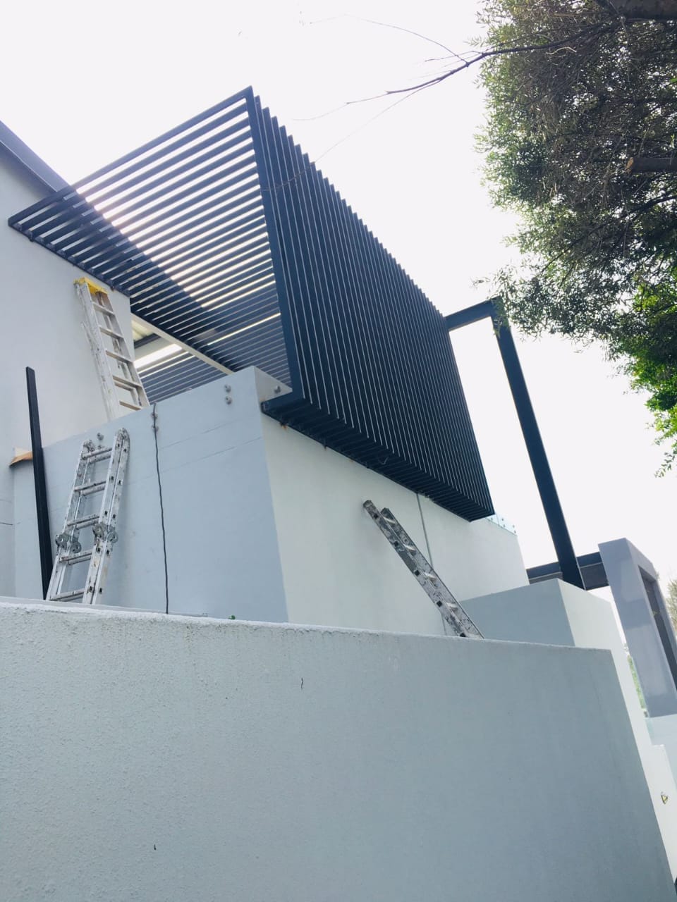 Laucandy Construction and Projects  | Road construction and maintenance, bridge construction, stormwater infrastructure, waste removal and management, civil engineering works and general construction.